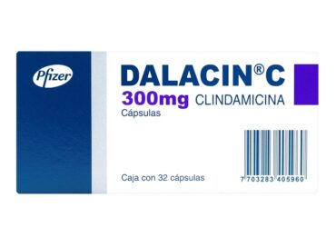 DALACIN C 300MG 32 CAPSULAS (PAE)